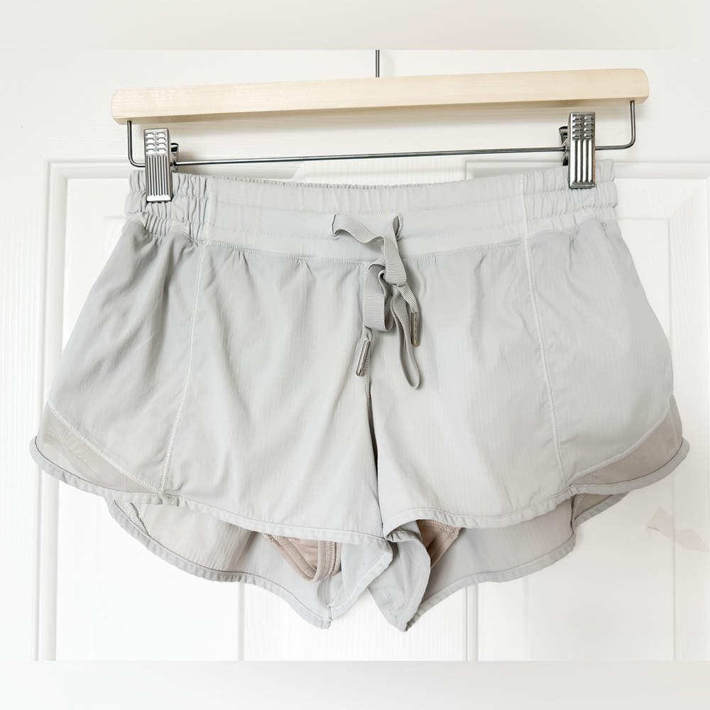 Lululemon Hotty Hot Short Light Grey Women’s Athletic Short - Size 6